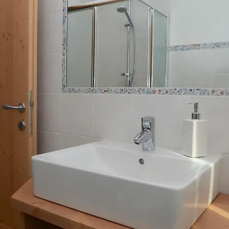 Bed & Breakfast Baita Scaia *